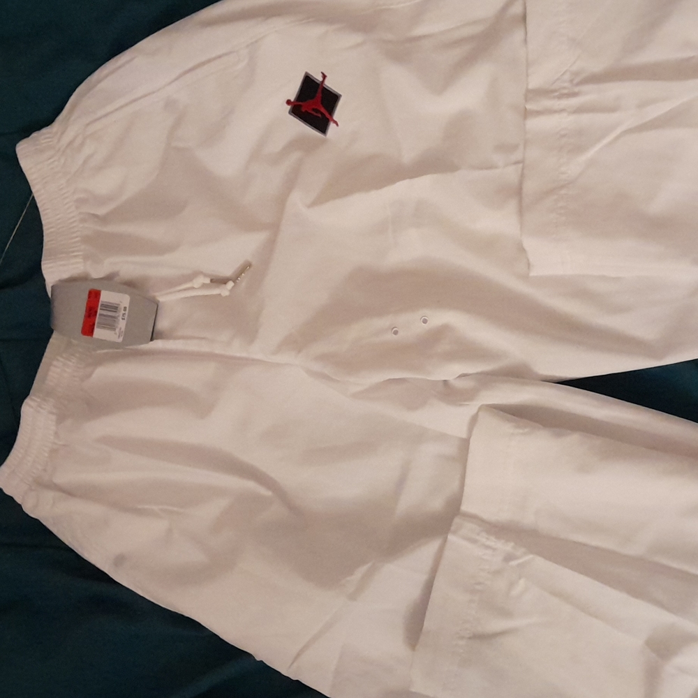 Jordan sweatpants,size large,white. For tall